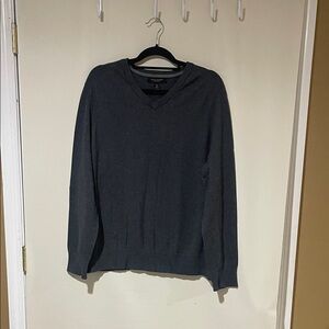 Banana Republic Cashmere Blend Charcoal V-Neck Sweater Men’s Size XL Like New